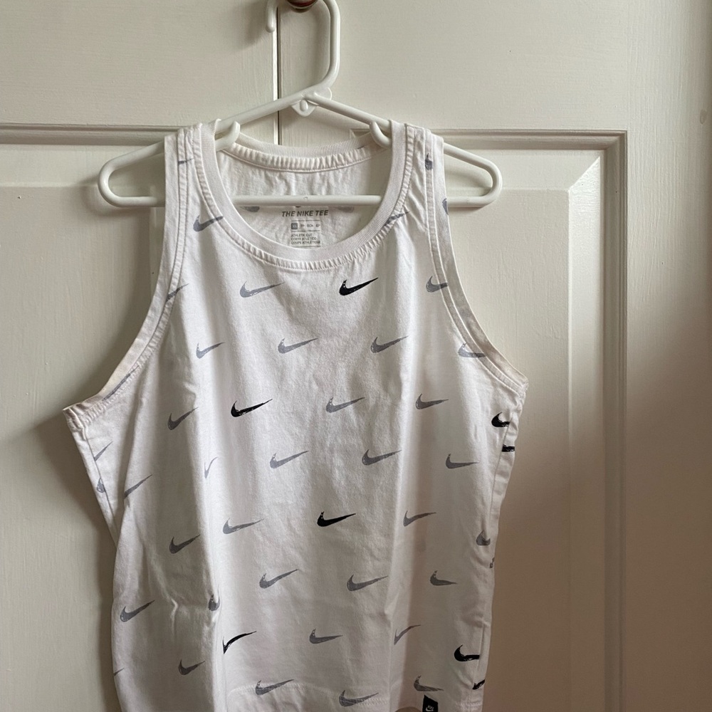 NIKE TANK
